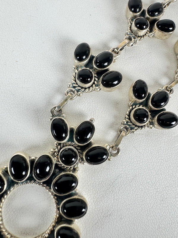 BLACK ONYX STATEMENT HESPERA LARIAT  16-20" (MW 246)
