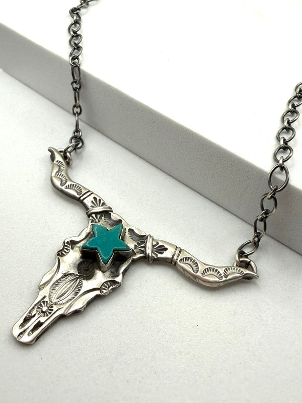 LEROY JAMES KINGMAN TURQUOISE STAR SS NATIVE HANDMADE LONGHORN NECKLACE 21" (LA 23)