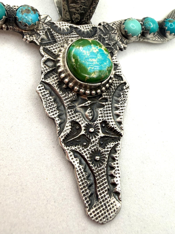 SONORAN GOLD TURQUOISE NATIVE HANDMADE LONGHORN PENDANT BY LEROY JAMES (LA 7)