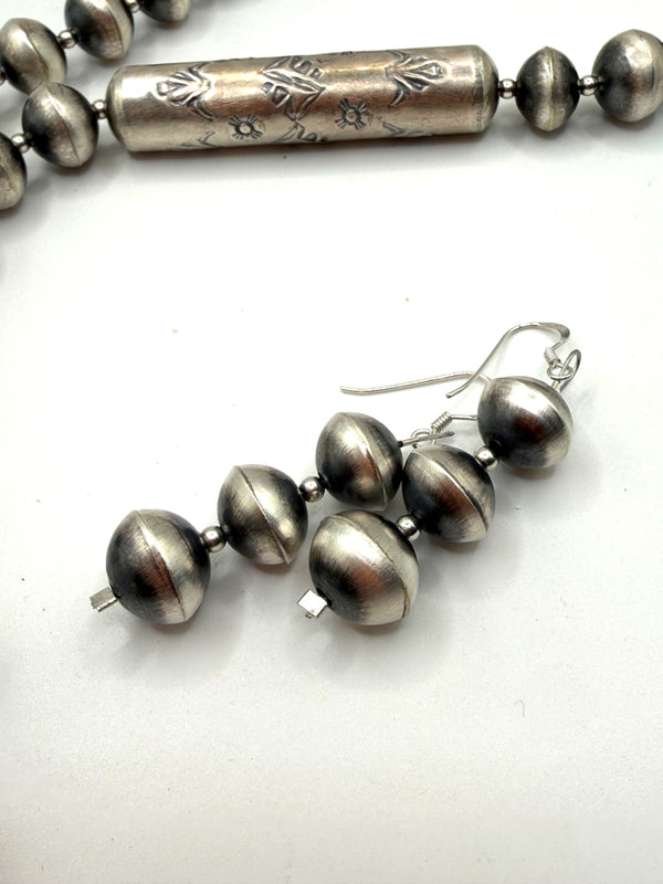 SHARON COOLEY STERLING SILVER STATEMENT BEAD NECKLACE 30" & EARRINGS SET (NP 31)
