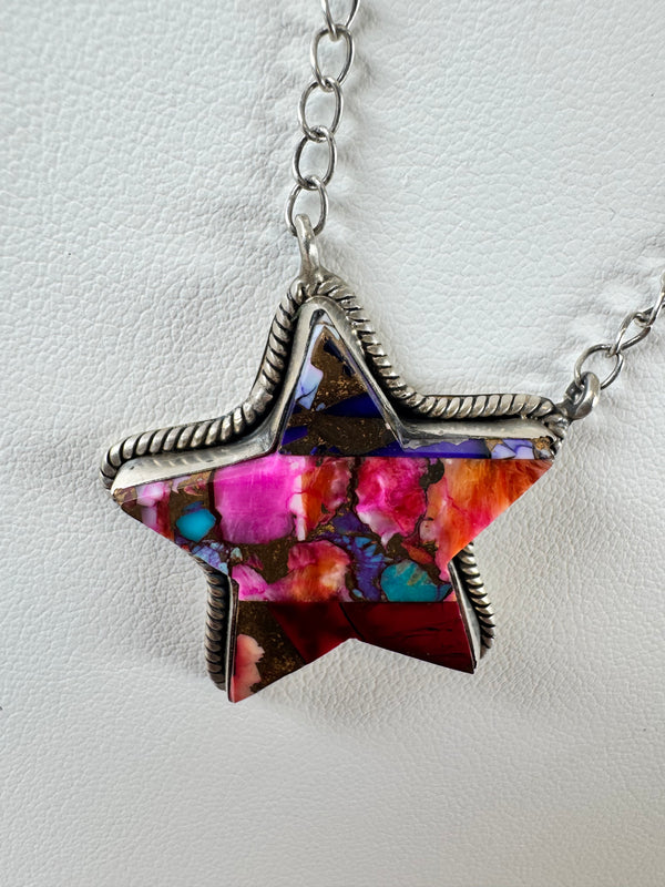 PINK DAHLIA STAR NECKLACE SIGNED BY DESERT SKIES ADJUSTABLE UP TO 20" (DC 6)