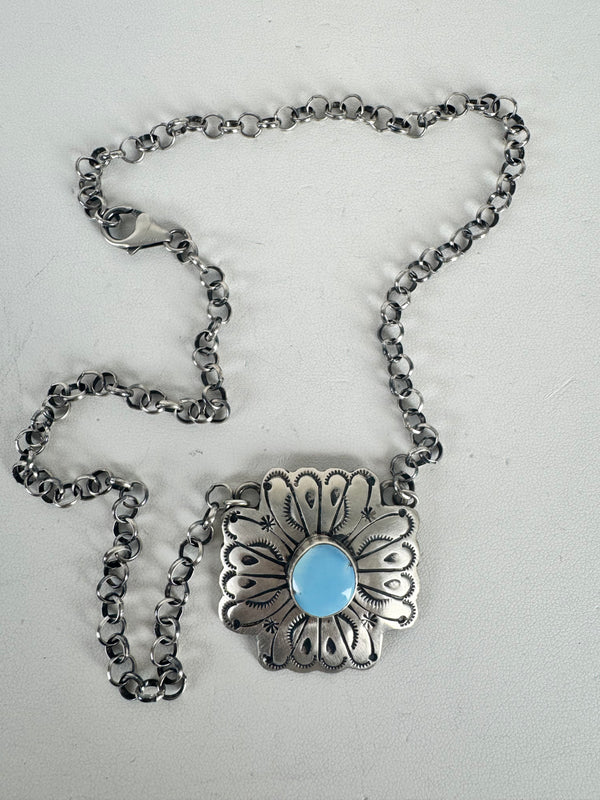 NATIVE HANDMADE MARCELLA JAMES GOLDEN HILLS CONCHO STATEMENT NECKLACE (CO 41)