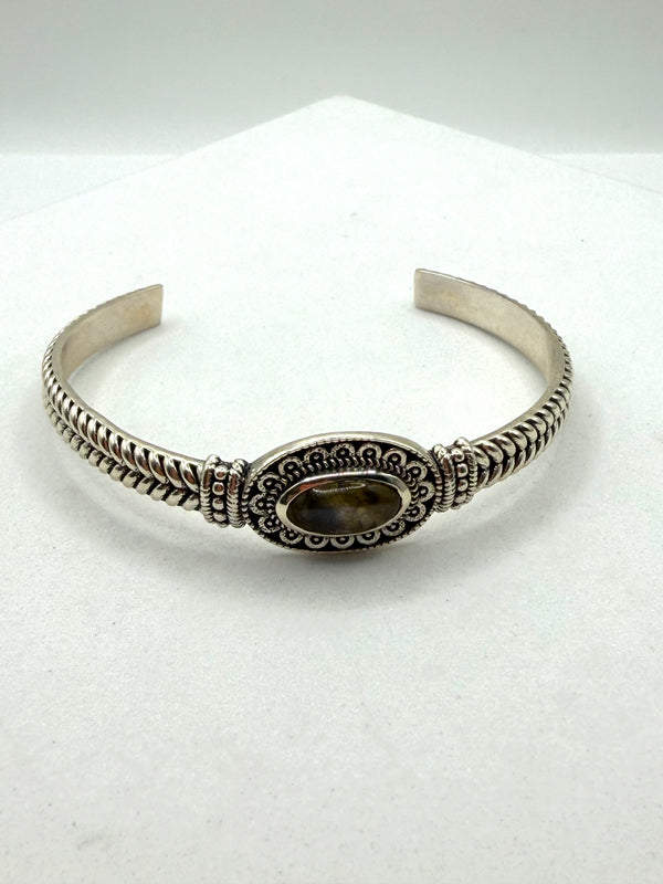 VINTAGE STERLING SILVER LABRADORITE CUFFS (JR 113)