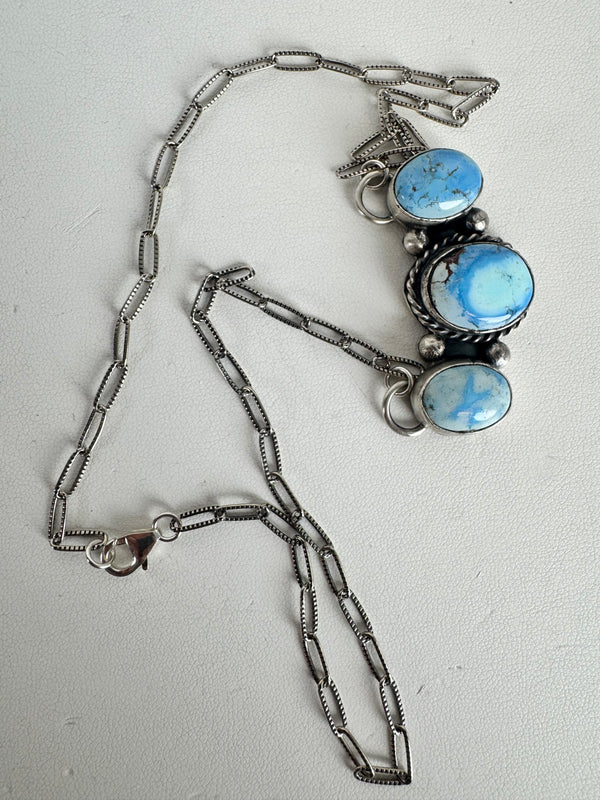 NATIVE HANDMADE GOLDEN HILLS TURQUOISE CLUSTER ADJUSTABLE NECKLACE BY PHILBERT NEZ  (CO 53)