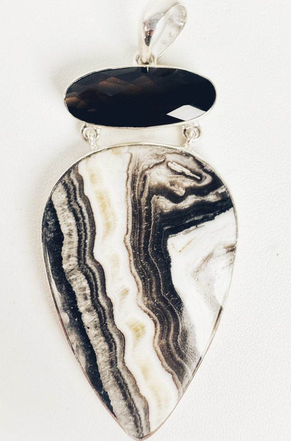 MEXICAN ONYX & FACETED SMOKE QUARTZ PENDANT (MW 190)