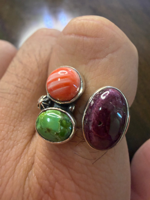 TRIPLE STONE SPINY & PIXIE ADJUSTABLE WRAPAROUND RING (JR 111)