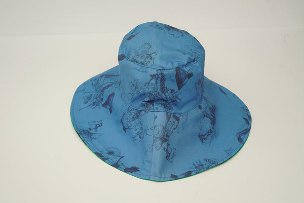 BEACH HATS
