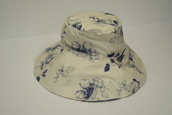 BEACH HATS