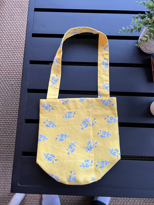 BEACH TOTE BAG